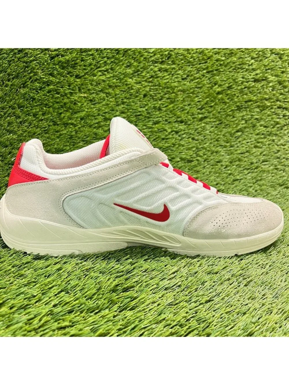 Nike SB Vertebrea Mens Size 14 Sail White Red Walking Skateboard Shoes Sneakers
